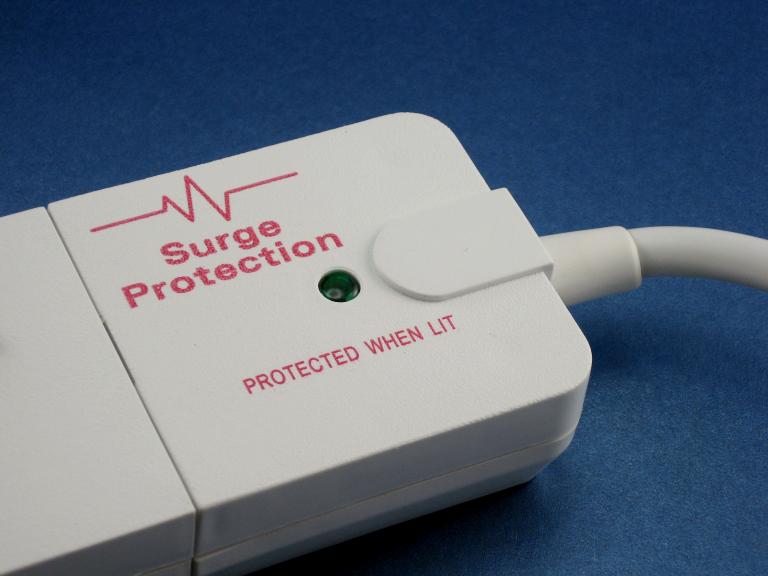 Surge Protection with Indication Lamp